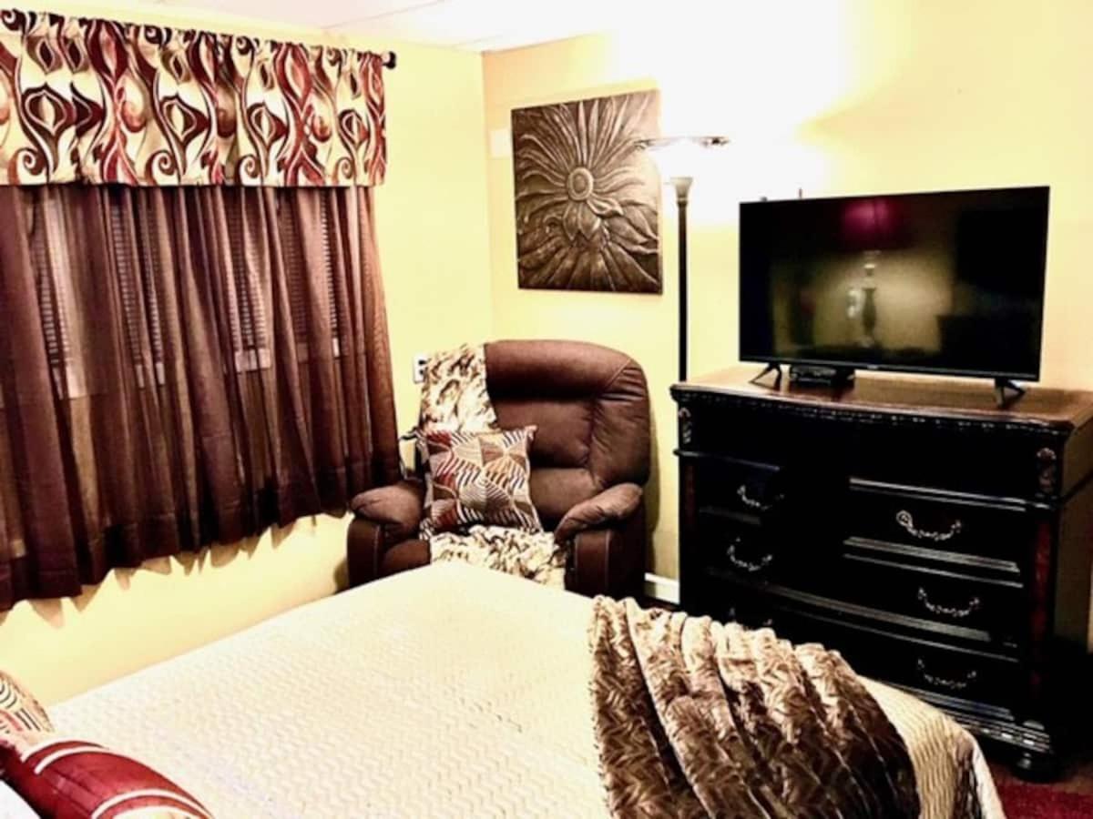 Charity'S Haven II Apartment Waldorf Exterior photo